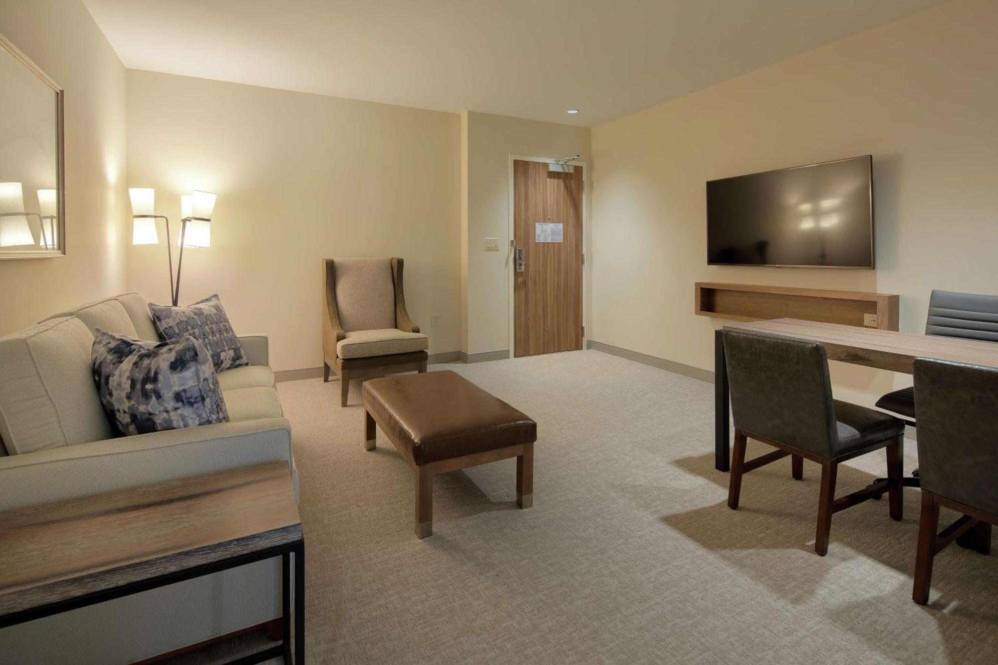 Embassy Suites St Augustine Beach Oceanfront Resort St. Augustine Exterior foto