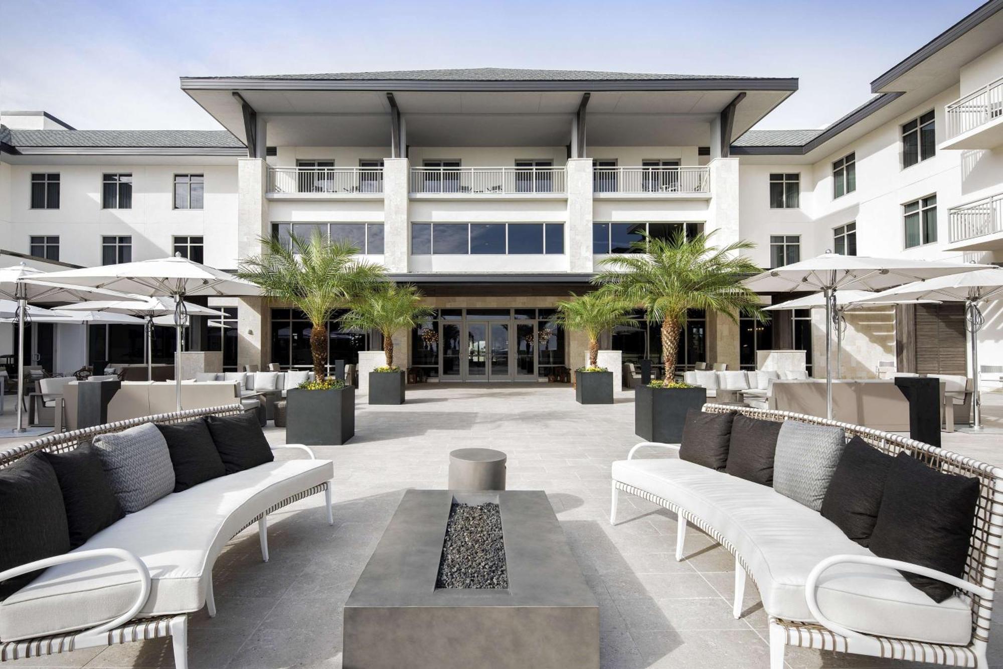 Embassy Suites St Augustine Beach Oceanfront Resort St. Augustine Exterior foto